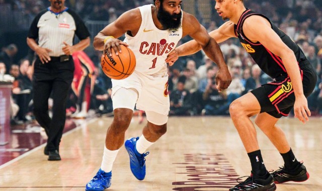 hth-哈登21+5+4记3分，骑士险胜老鹰！米切尔31+7创纪录，莫布里22+19